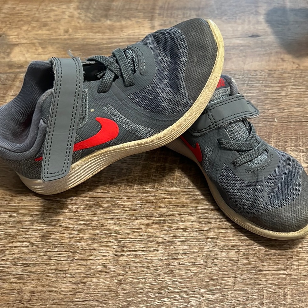 Nike Toddler Tennis Shoes